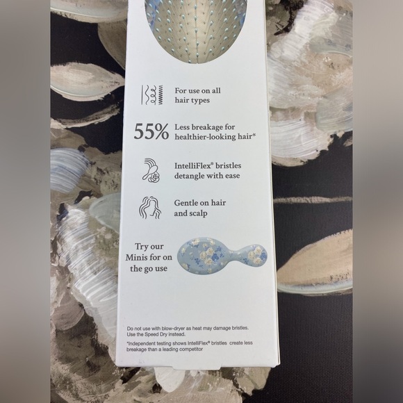 NIB LoveShackFancy X Wet Brush Original Detangler in Everblooming Rosettes. - Picture 5 of 14